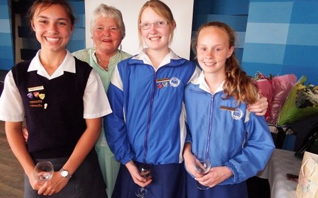 Vlnr is Fiona Fourie, Stienie Geldenhuys, Mia Hughes  en Goldien Wolfaardt